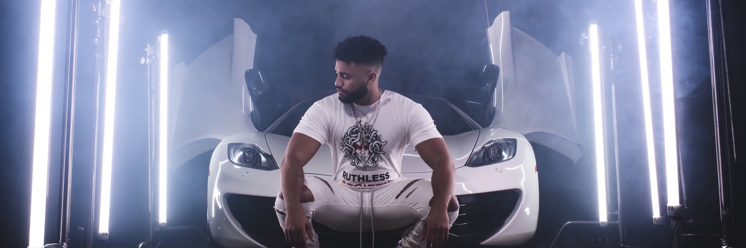 Harellmckinley's profile banner image