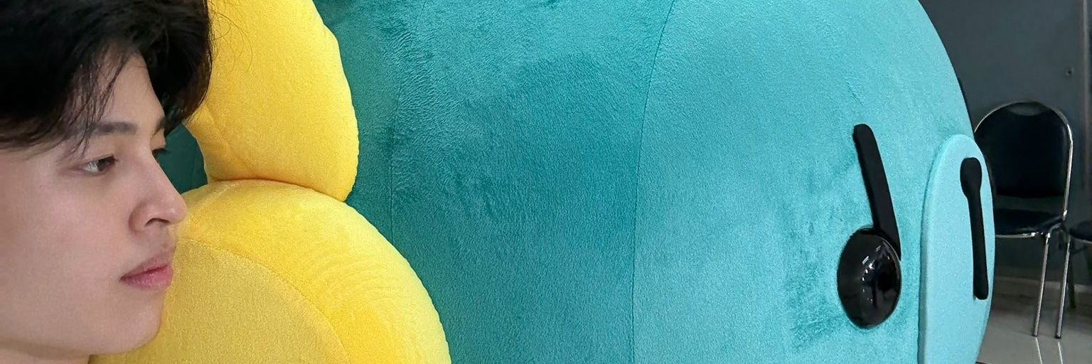 meenimumz's profile banner image