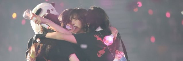 reneslatte's profile banner image