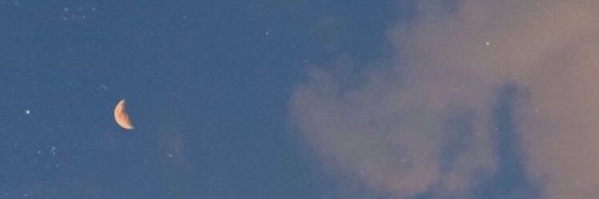 q banner