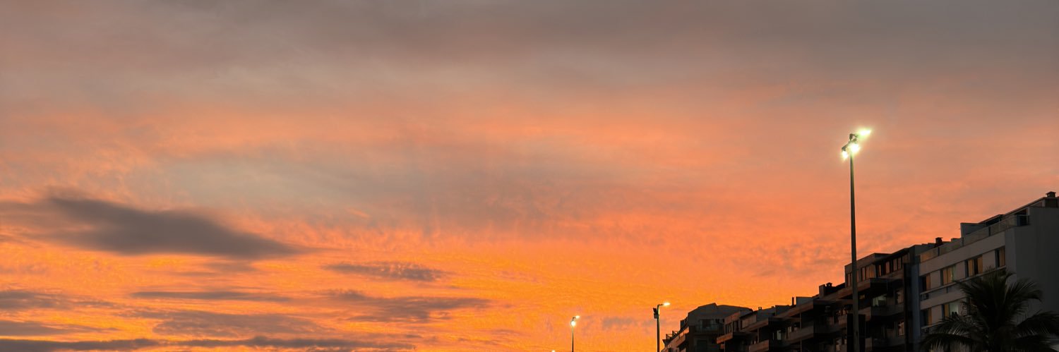 isisstt_'s profile banner image