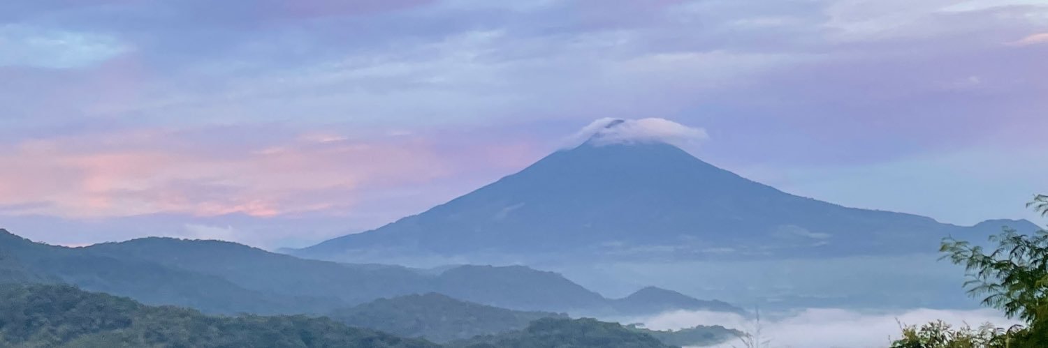 edularin's profile banner image