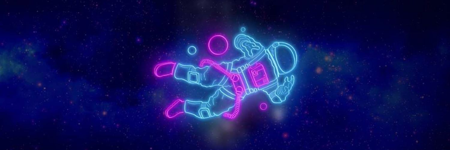 augustocapeto's profile banner image