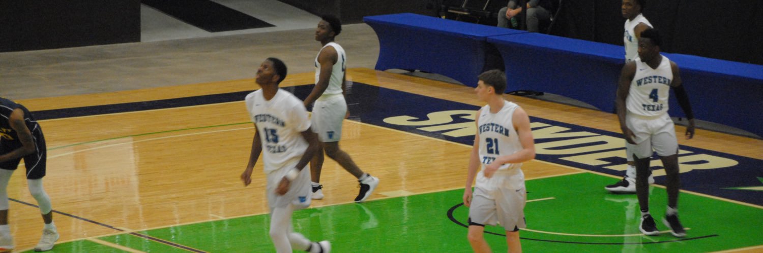 John Doee 🤩 banner