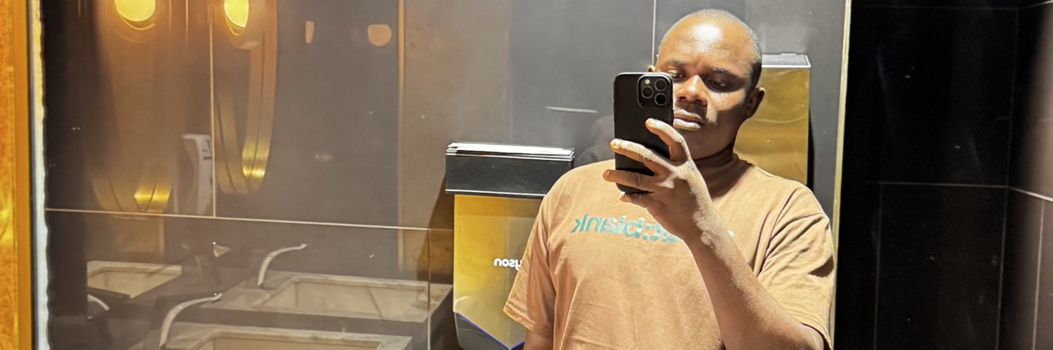 izzyy 👷‍♂️ banner