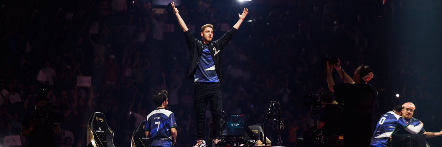 gdog2124's profile banner image
