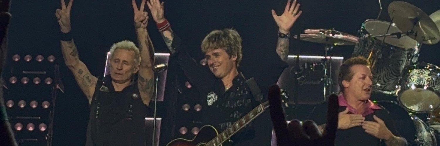 juju punk rocker banner