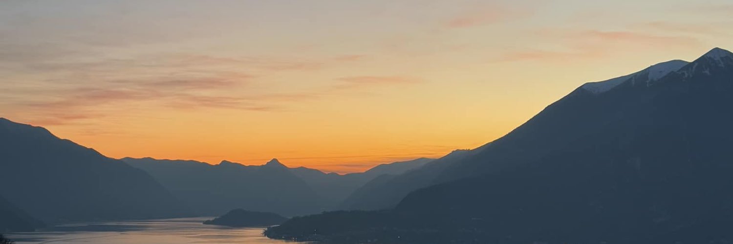 noebnt's profile banner image