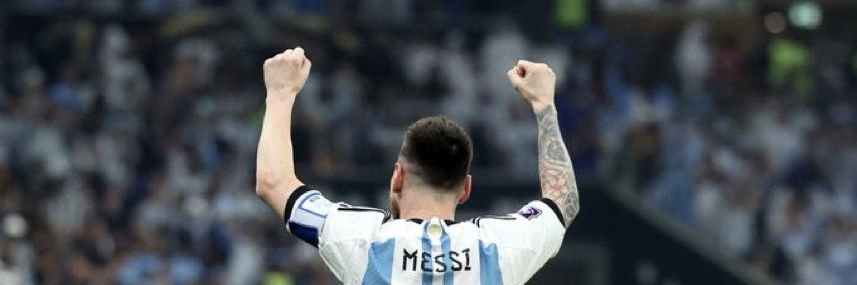 isitolin's profile banner image