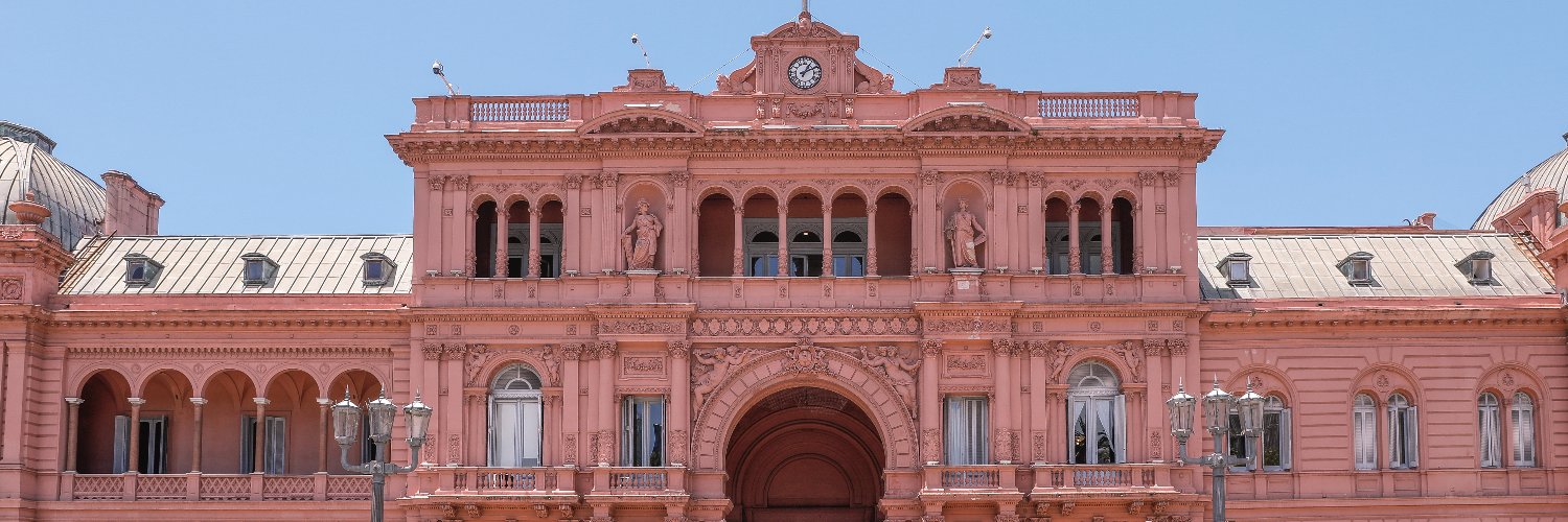 Casa Rosada's banner