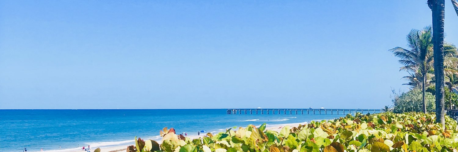 micvicker's profile banner image