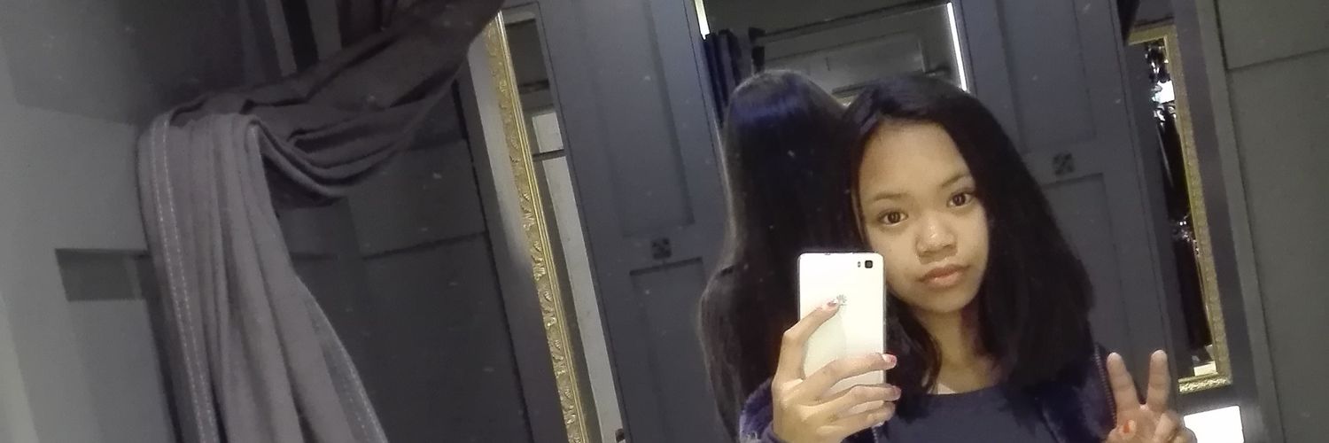valuwi_'s profile banner image