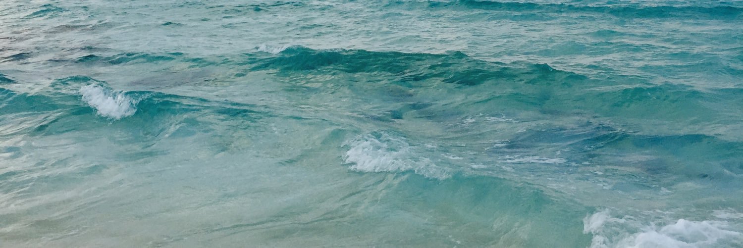 emmtots's profile banner image