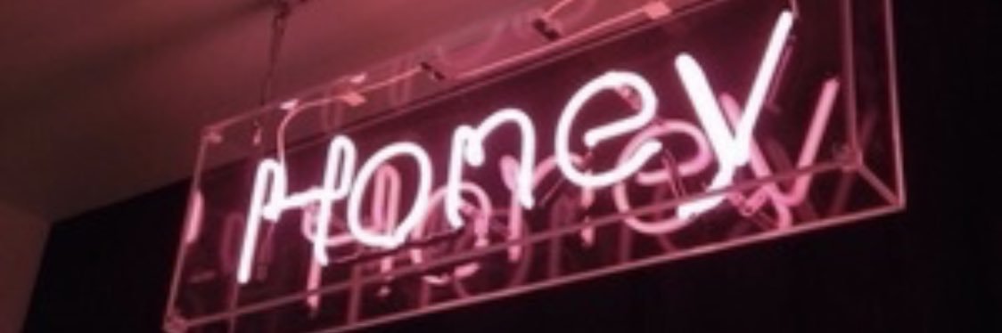 _Myreshaaa's profile banner image
