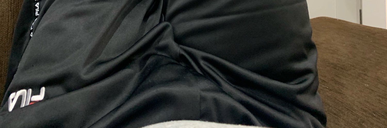 rueened's profile banner image