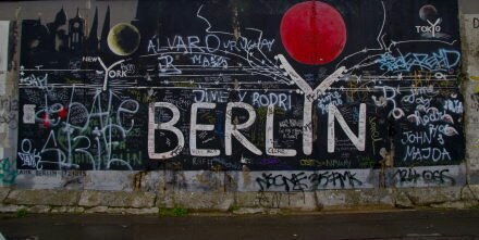 Twitter banner for @moilino