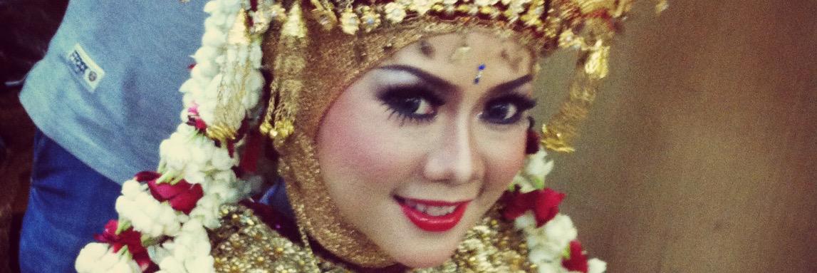 rani_triasty's profile banner image