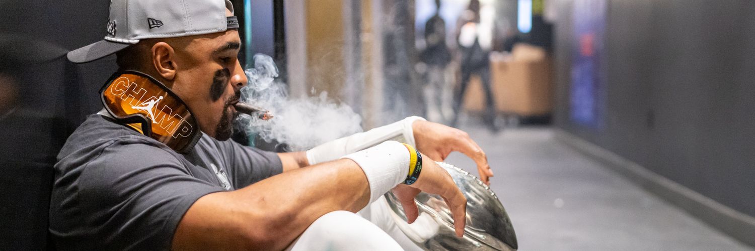 🦅🦅This is culturally inappropriate banner