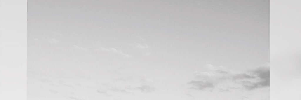 vivvy1101's profile banner image