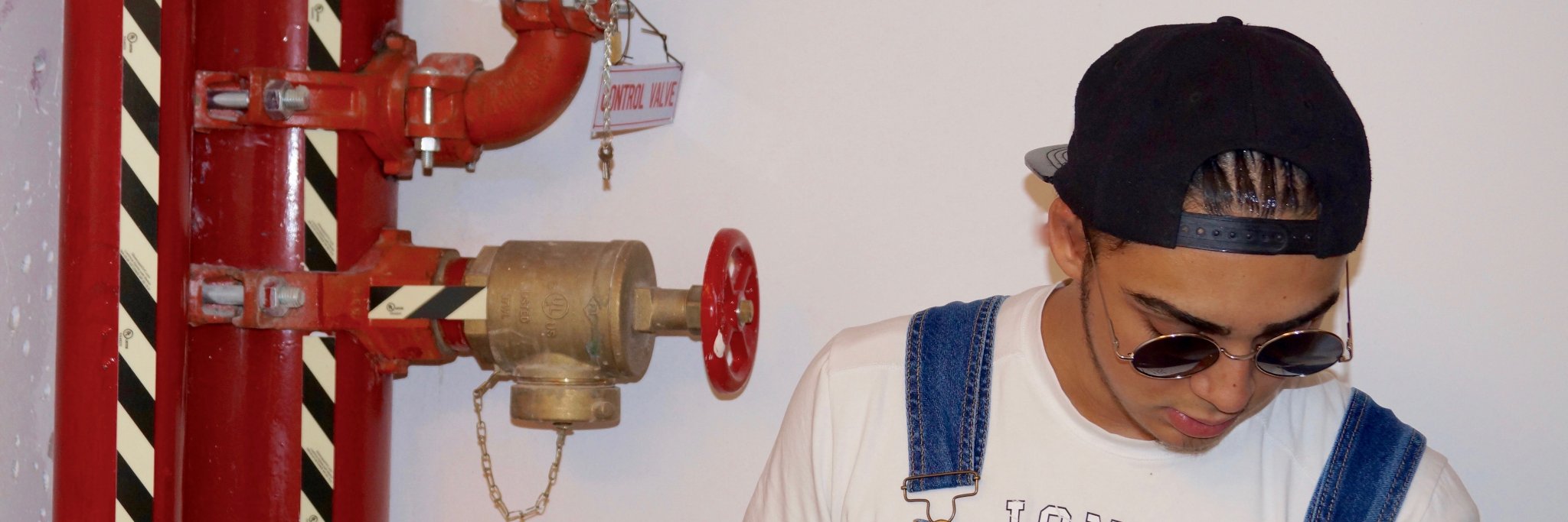 didicek's profile banner image