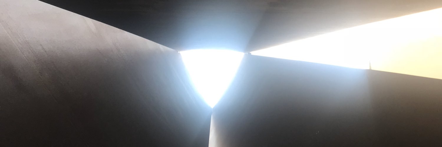 retromanist's profile banner image
