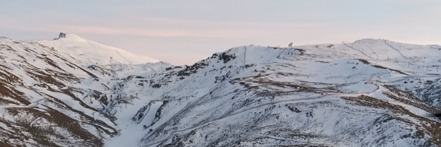 smora13's profile banner image