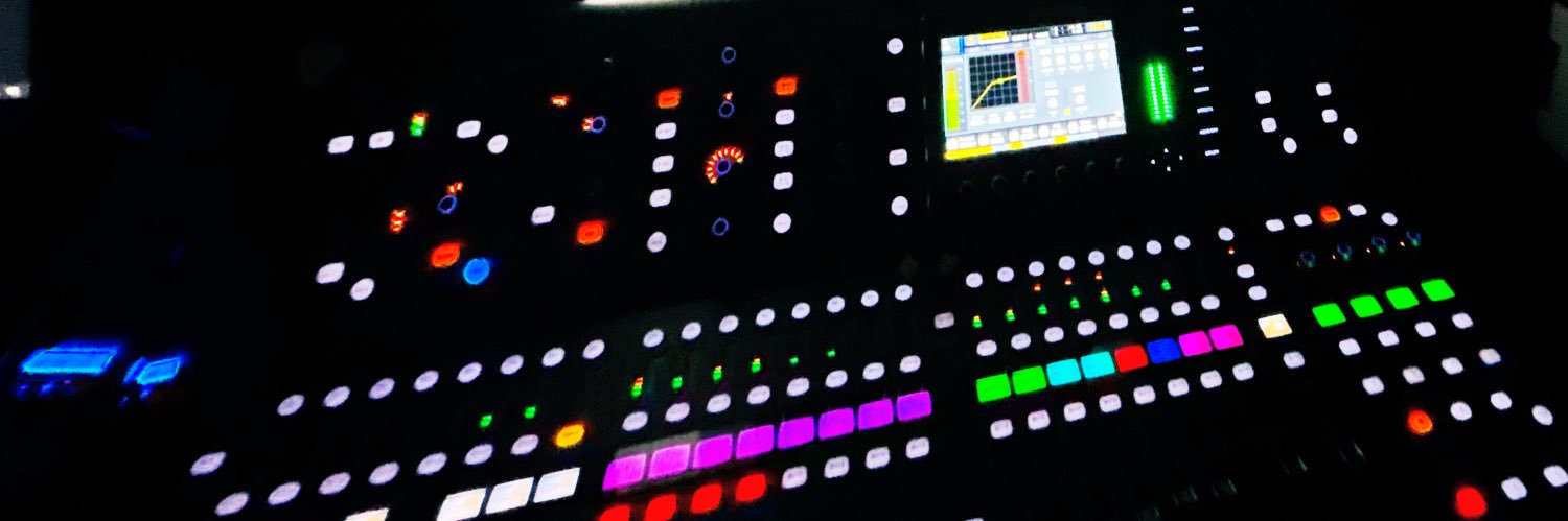 Andrew Vendelis banner