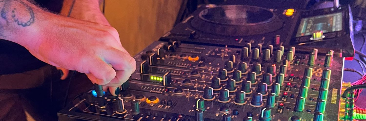 DarioDongo's profile banner image