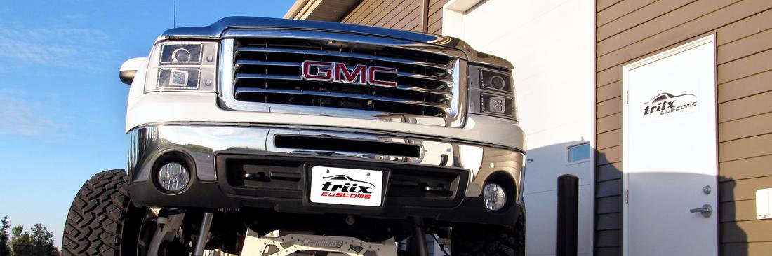 Triix Customs banner