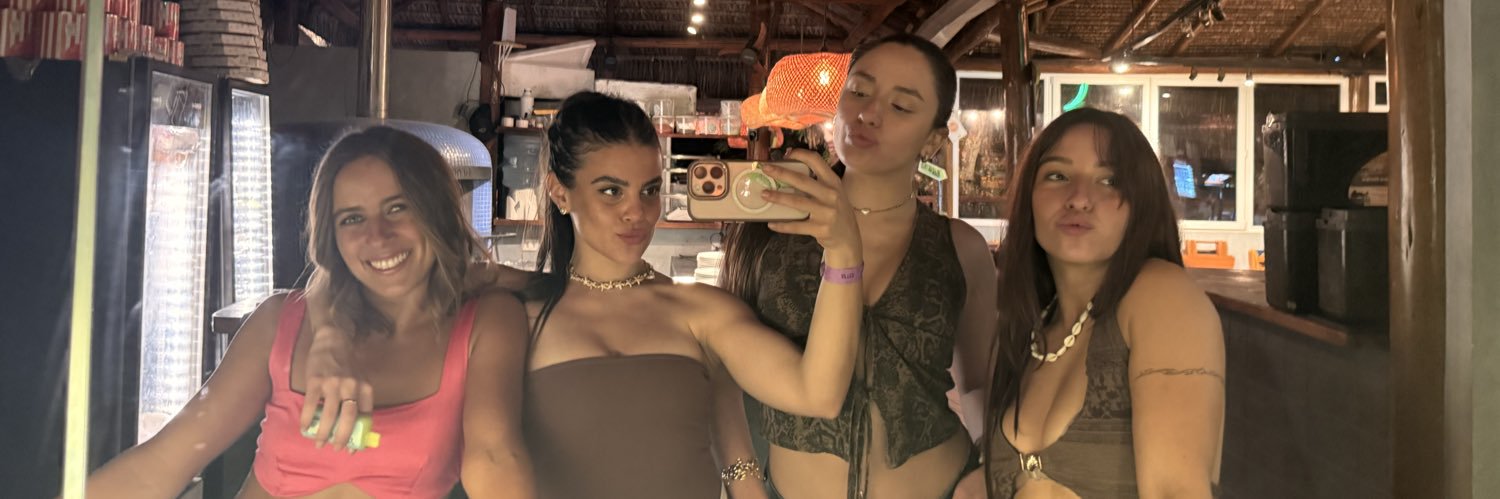 lularodriguez01's profile banner image