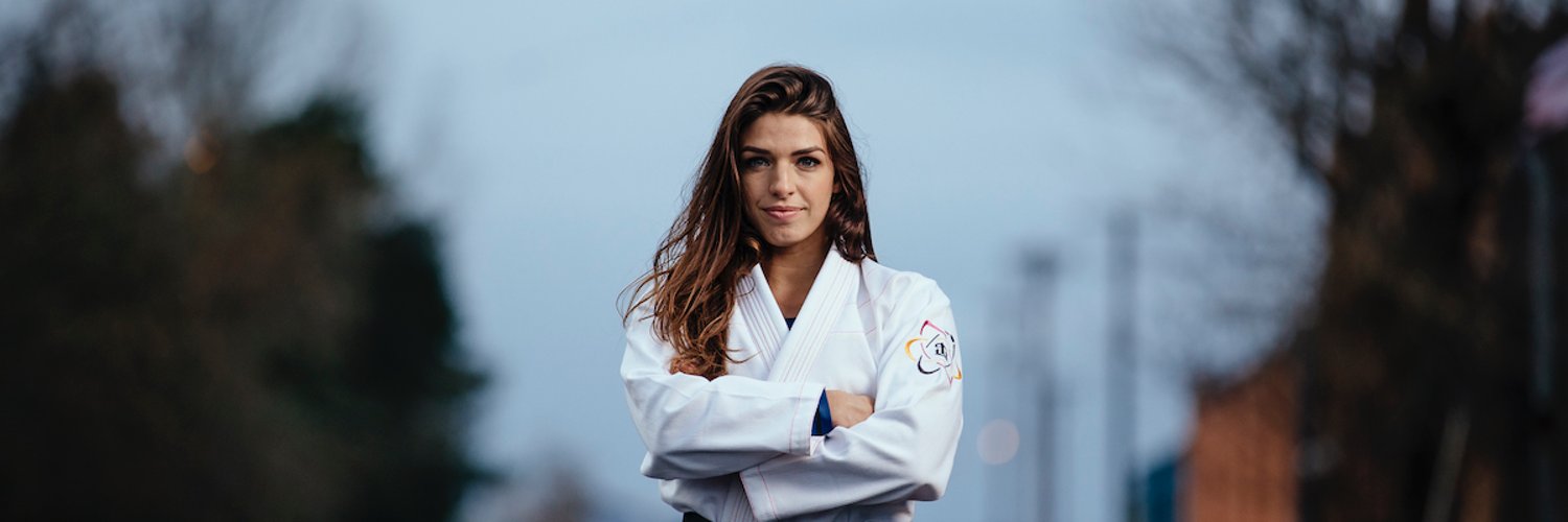 MackenzieDern Profile Banner