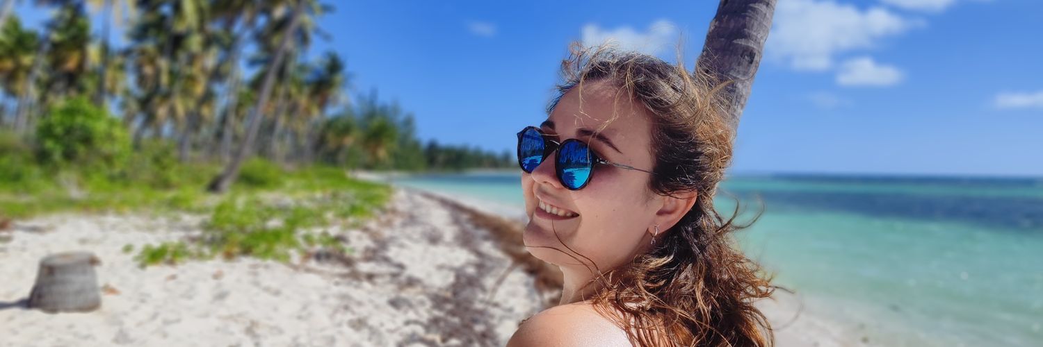 AinhoadeMaria's profile banner image