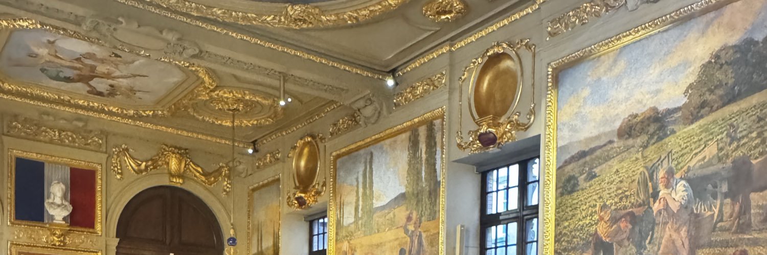 Julie Servat/Sentena banner