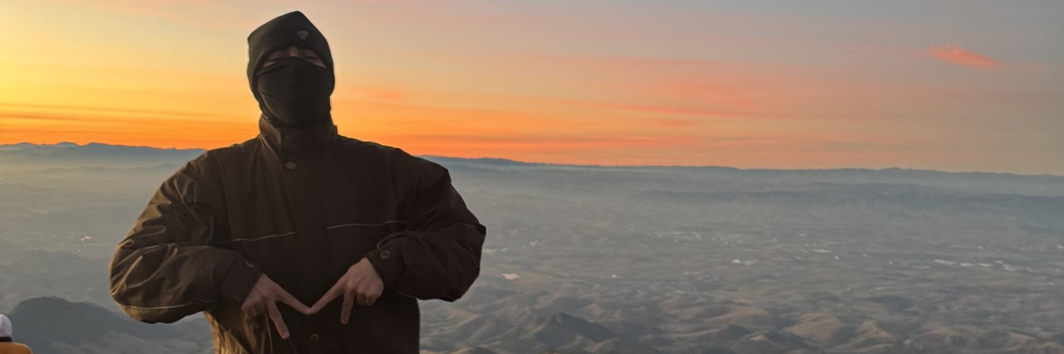 xan_ribeiro's profile banner image