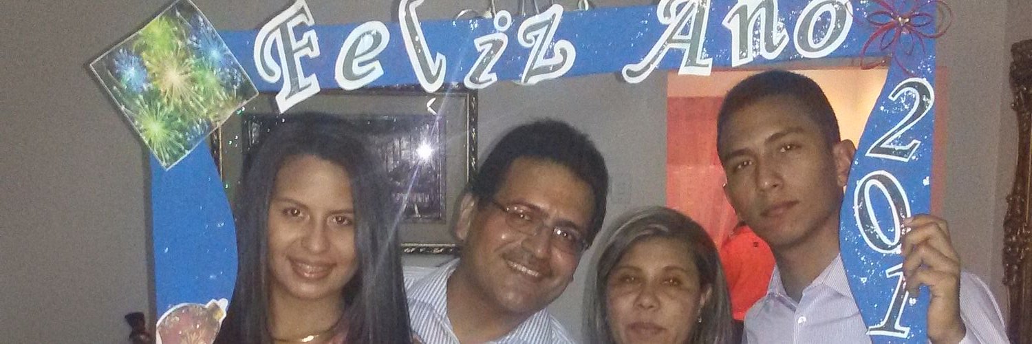 elysgomezf's profile banner image