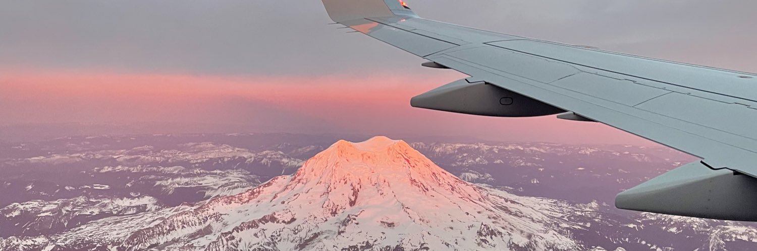 miekeeunike's profile banner image