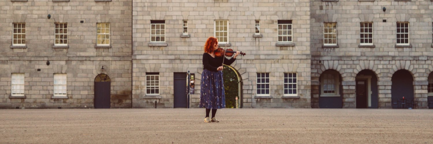 Amanda Cavanaugh banner