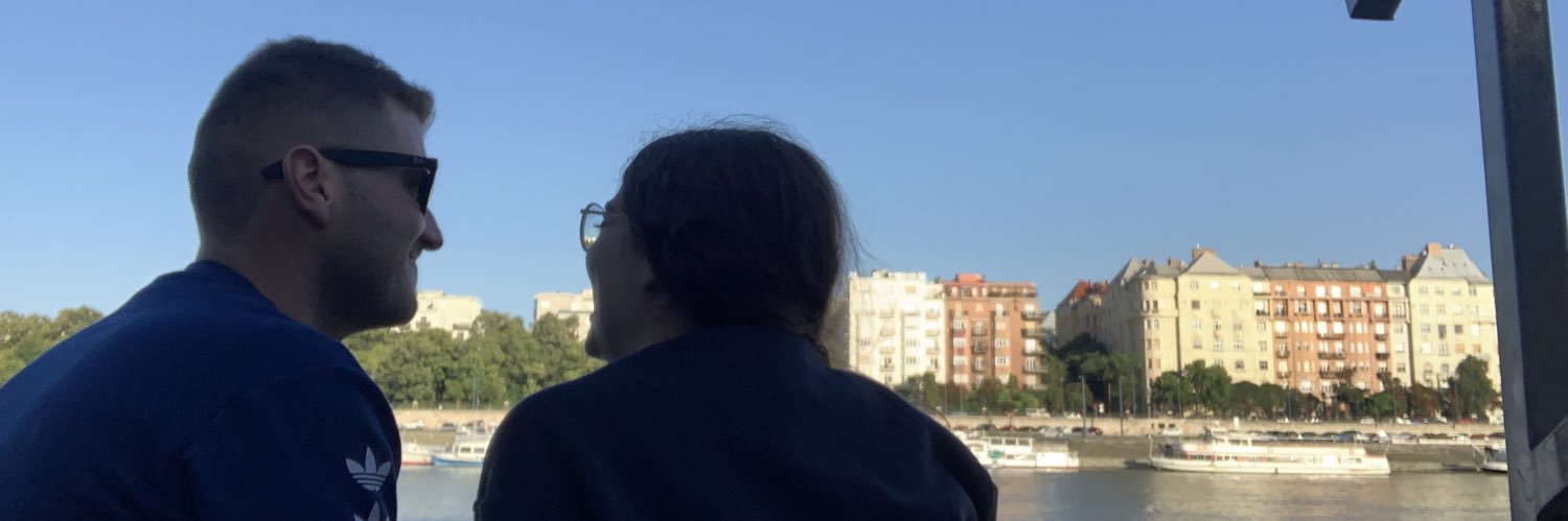 RuthGG99's profile banner image