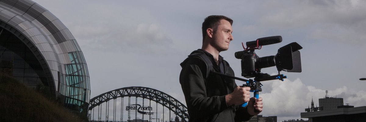 Alex Henderson banner