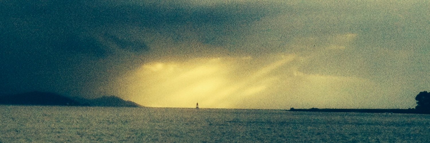 LopezdeC's profile banner image