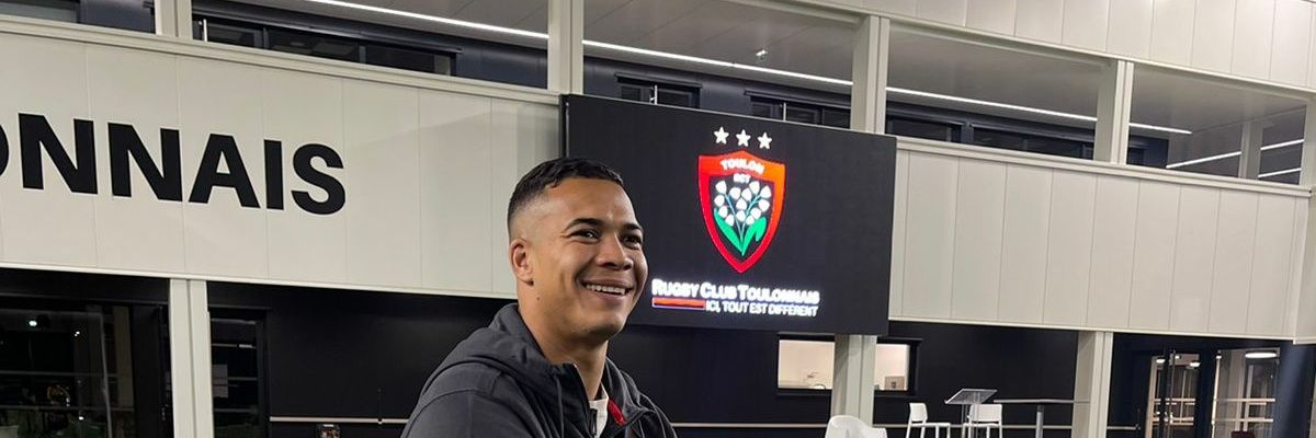 Cheslin Kolbe's banner