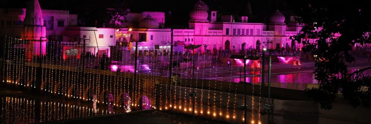 eiabhinav's profile banner image