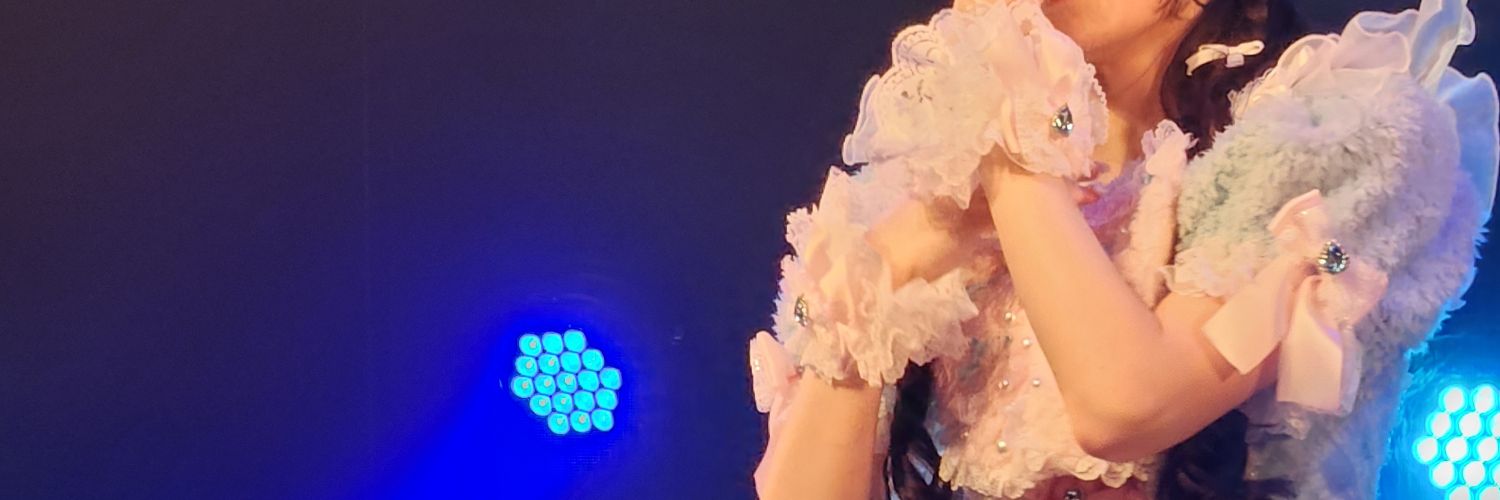 gr0428luv's profile banner image