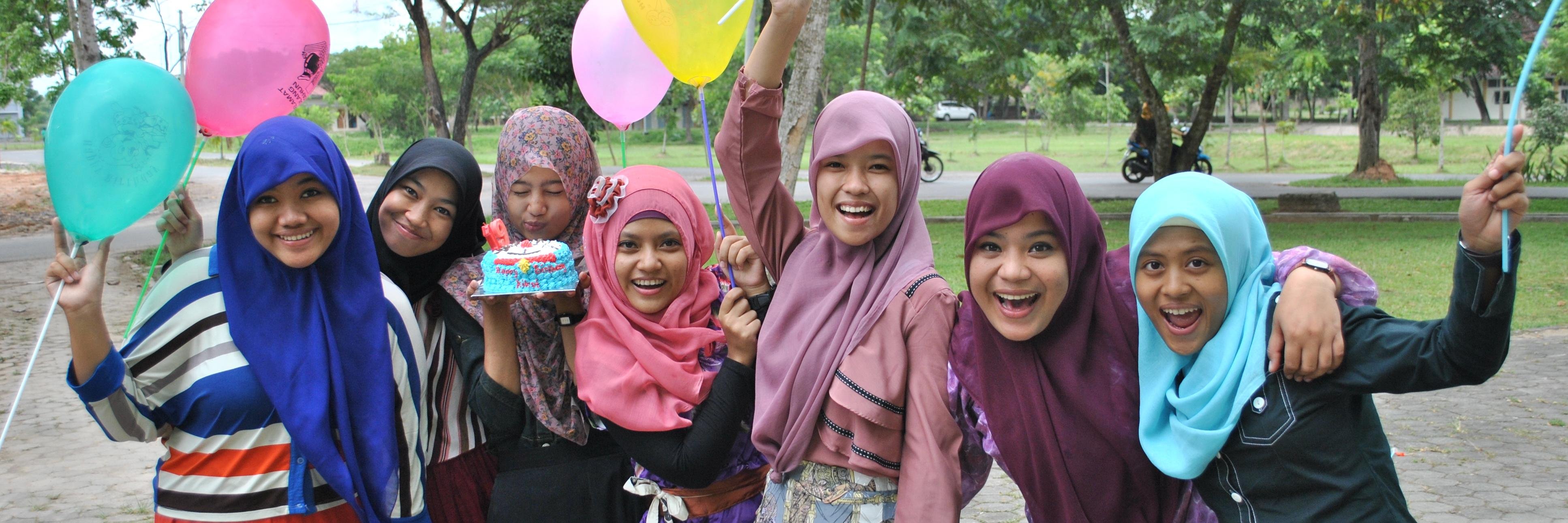 ikeYuliani13's profile banner image