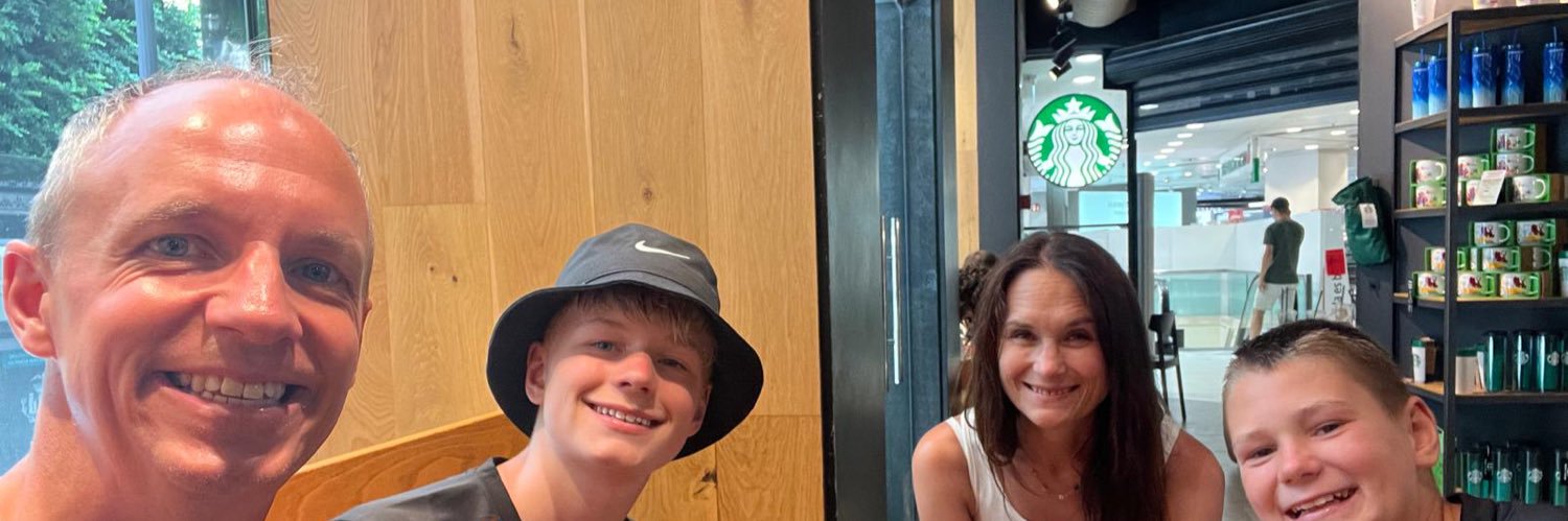 Vicky_Pearce79's profile banner image