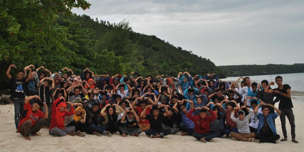 amhiiy's profile banner image