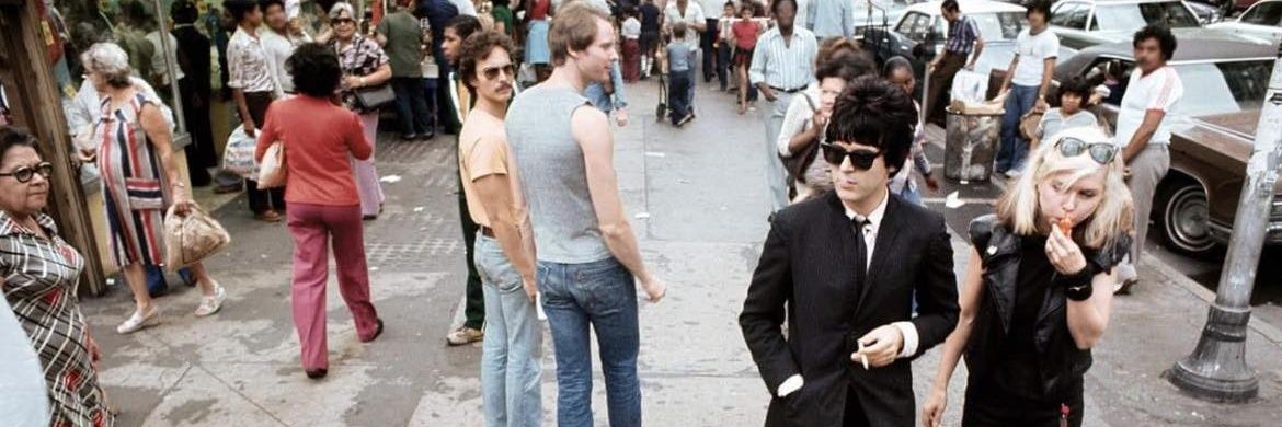 Laura Pearse 🕷 banner