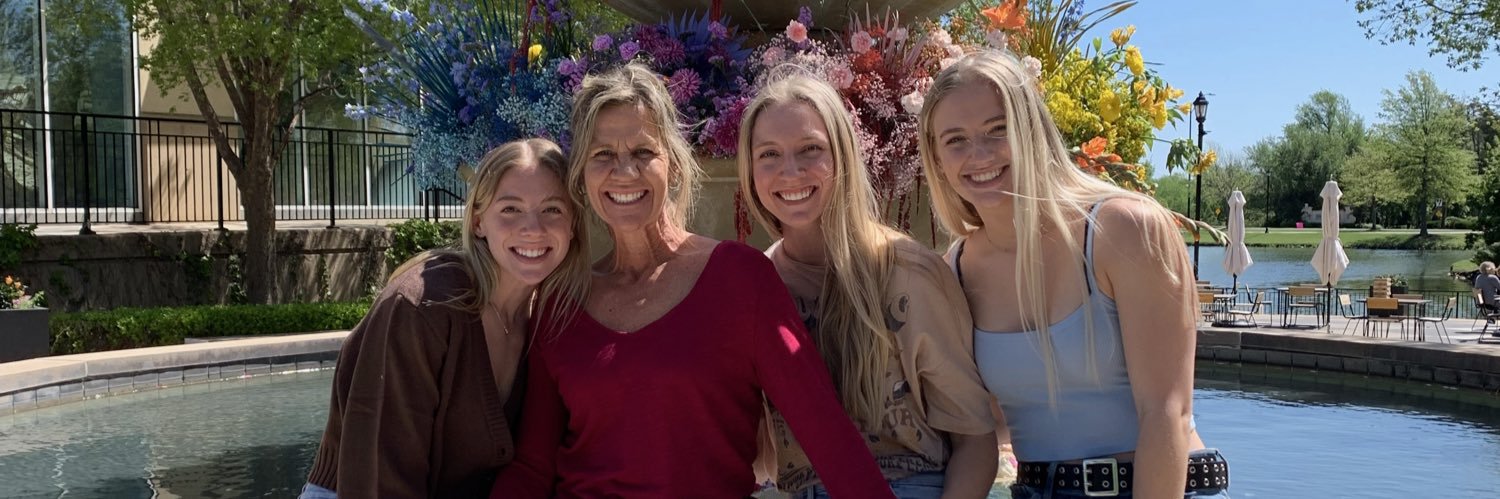 taylorantonow's profile banner image