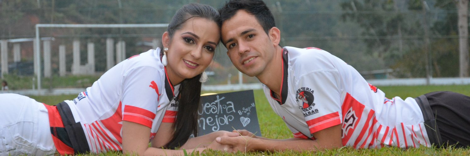 ingriidGallardo's profile banner image