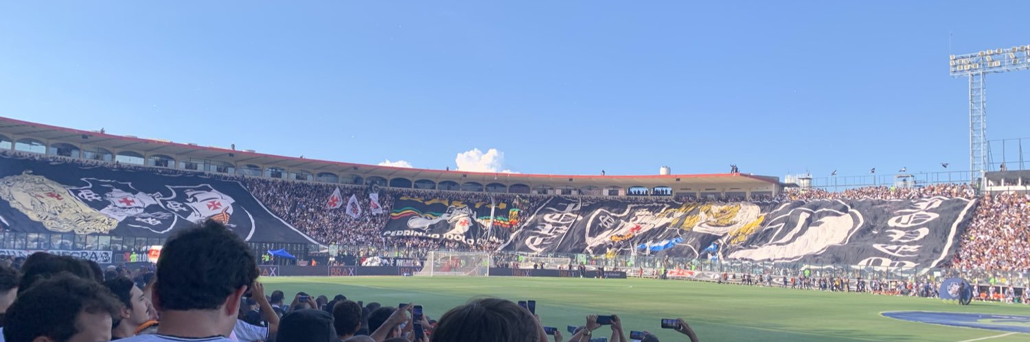 giommoreira's profile banner image